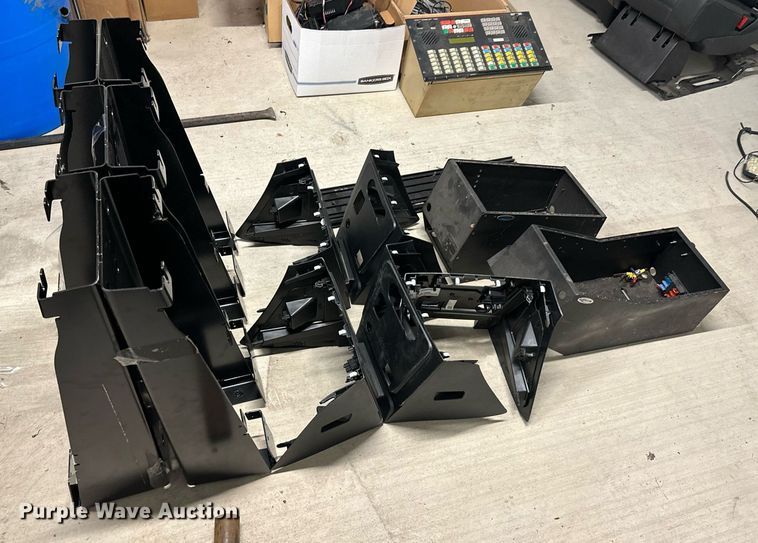 image for item OD9978 Police vehicle equipment