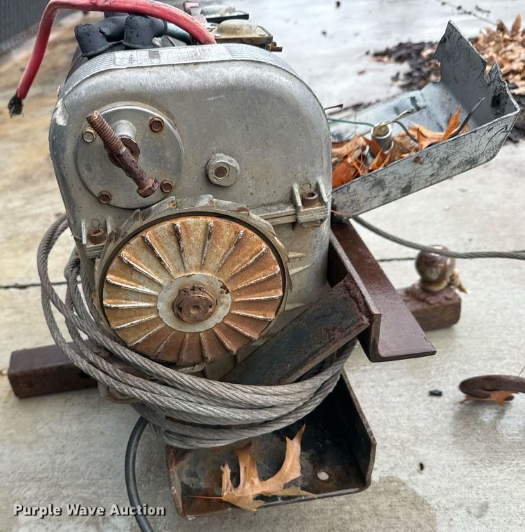 image for item OD9983 Jeep winch