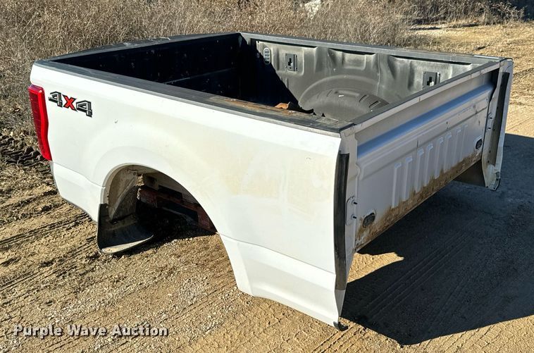 image for item OD9991 2017 Ford F250 truck bed