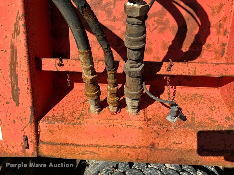 image for item OD9992 1995 Ford L8000 dump truck