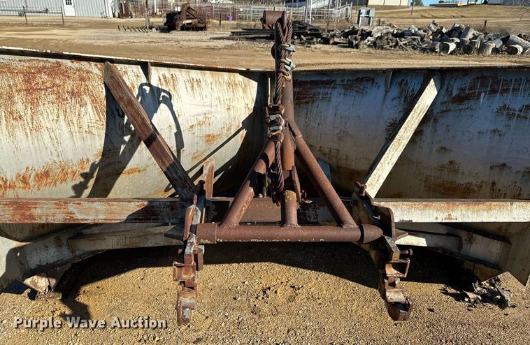 image for item OD9992 1995 Ford L8000 dump truck