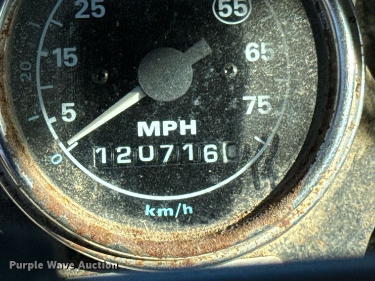 image for item OD9992 1995 Ford L8000 dump truck