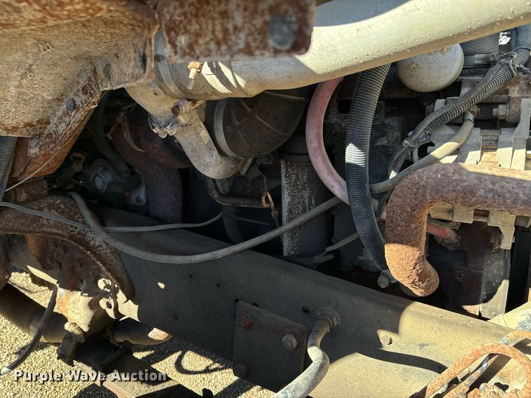 image for item OD9992 1995 Ford L8000 dump truck