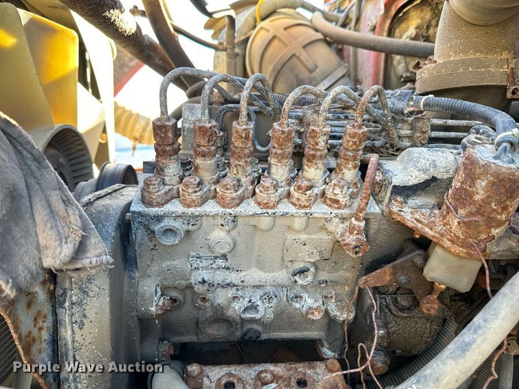 image for item OD9992 1995 Ford L8000 dump truck