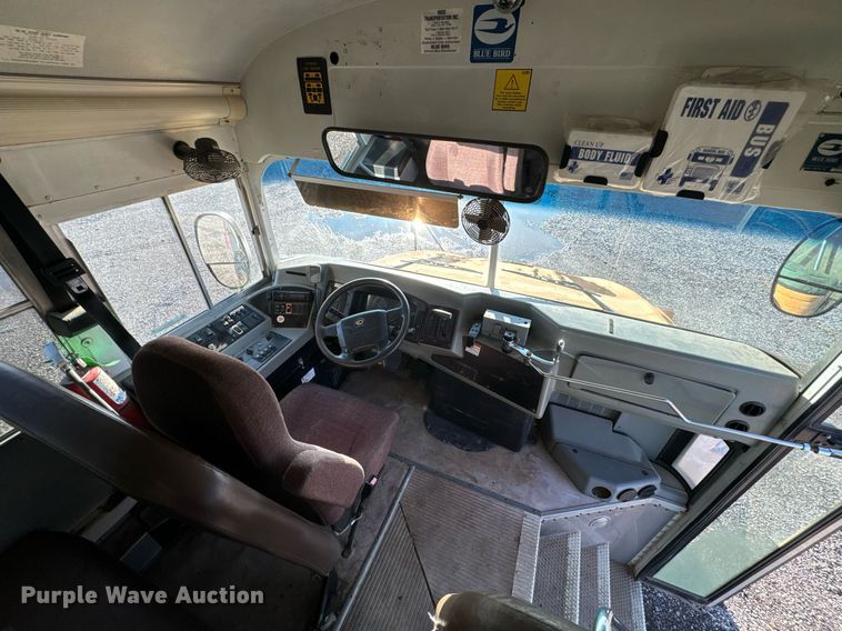 image for item OJ9445 2008 Bluebird Vision school bus