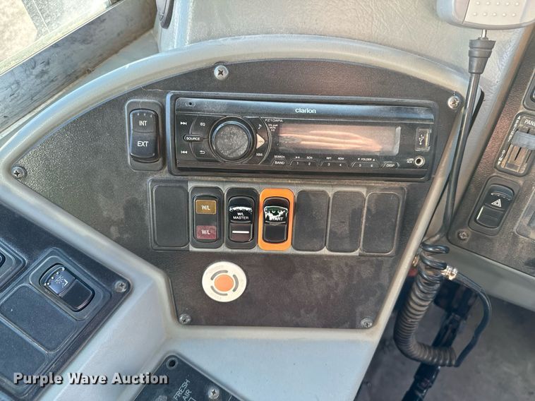 image for item OJ9445 2008 Bluebird Vision school bus