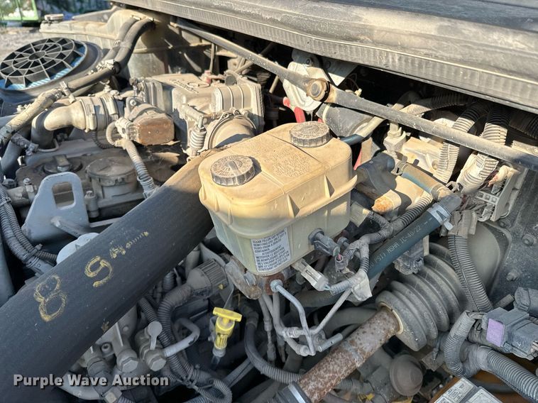 image for item OJ9446 2011 Thomas B2 school bus