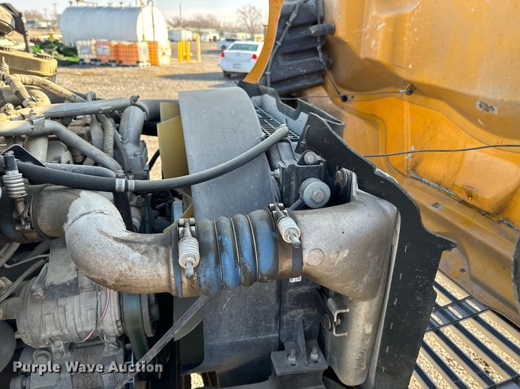 image for item OJ9446 2011 Thomas B2 school bus