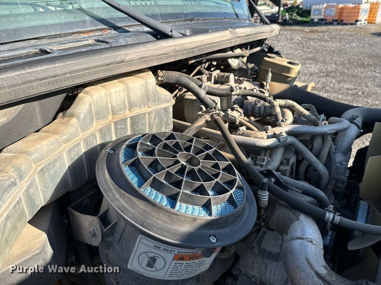 image for item OJ9446 2011 Thomas B2 school bus