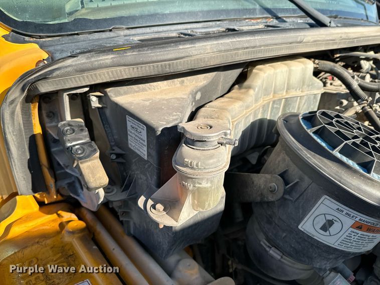 image for item OJ9446 2011 Thomas B2 school bus