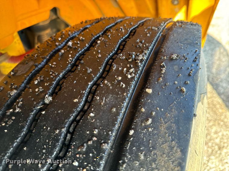 image for item OJ9446 2011 Thomas B2 school bus