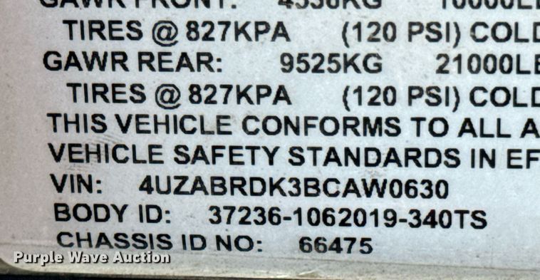 image for item OJ9446 2011 Thomas B2 school bus