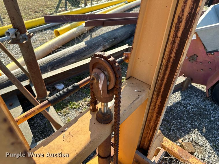 image for item OJ9448 Big Joe 21A50 pallet jack