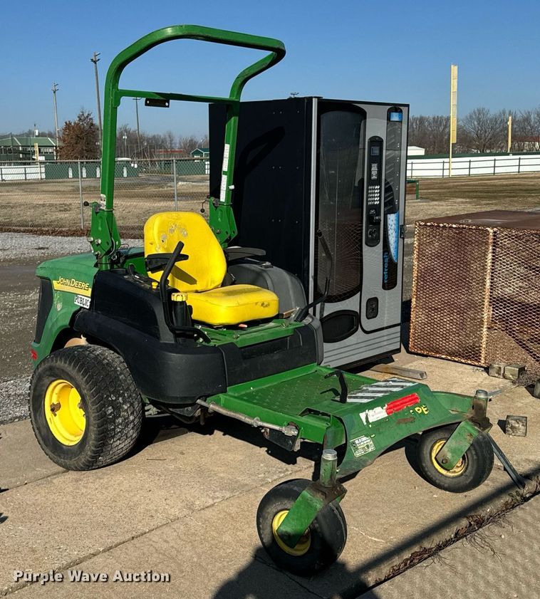 image for item OJ9450 John Deere 997 ZTR lawn mower