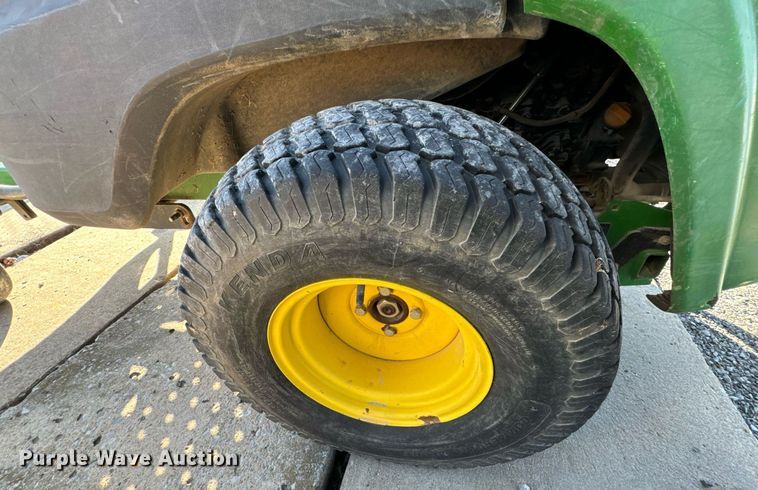 image for item OJ9450 John Deere 997 ZTR lawn mower