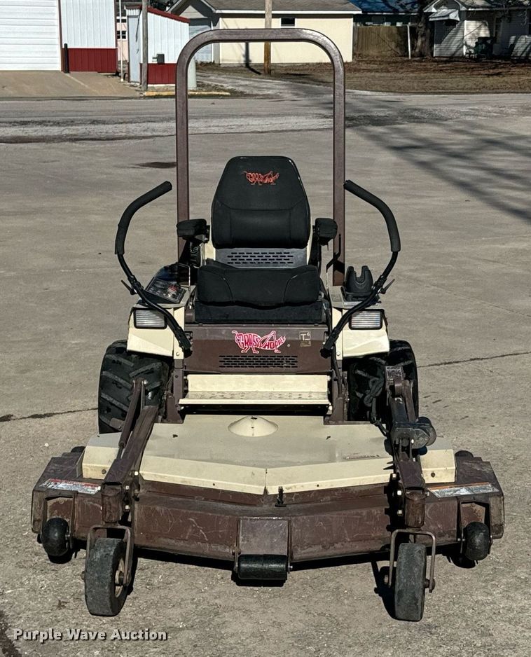 image for item OJ9454 Grasshopper 725D ZTR lawn mower