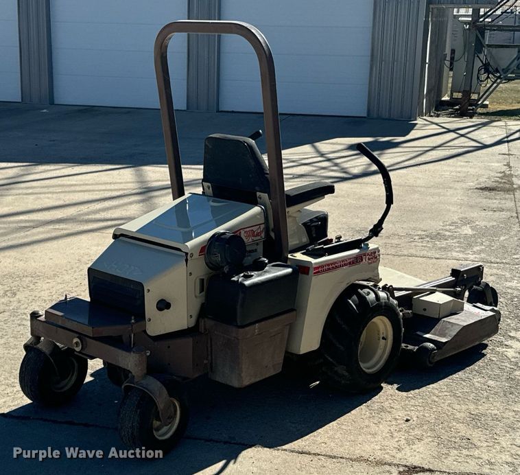 image for item OJ9454 Grasshopper 725D ZTR lawn mower