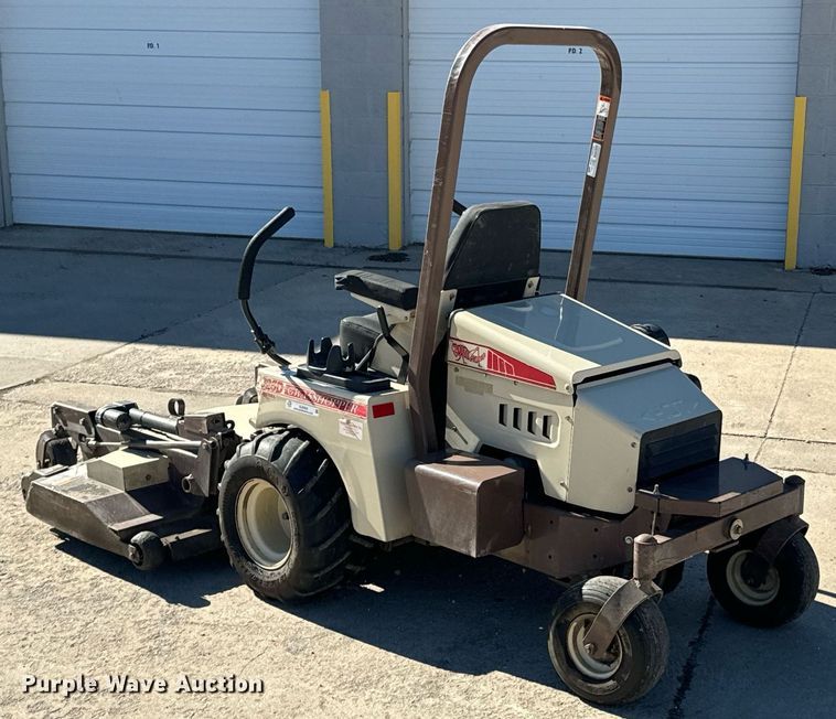 image for item OJ9454 Grasshopper 725D ZTR lawn mower