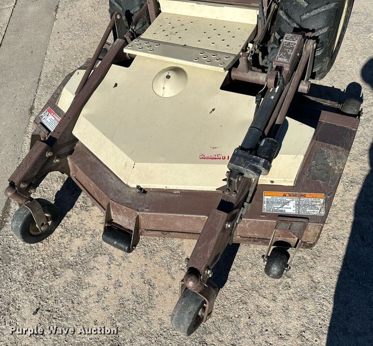 image for item OJ9454 Grasshopper 725D ZTR lawn mower