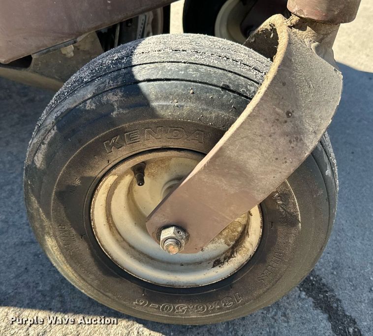 image for item OJ9454 Grasshopper 725D ZTR lawn mower