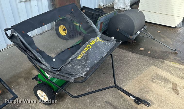 image for item OJ9460 Lawn tractor attachments