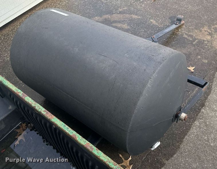 image for item OJ9460 Lawn tractor attachments