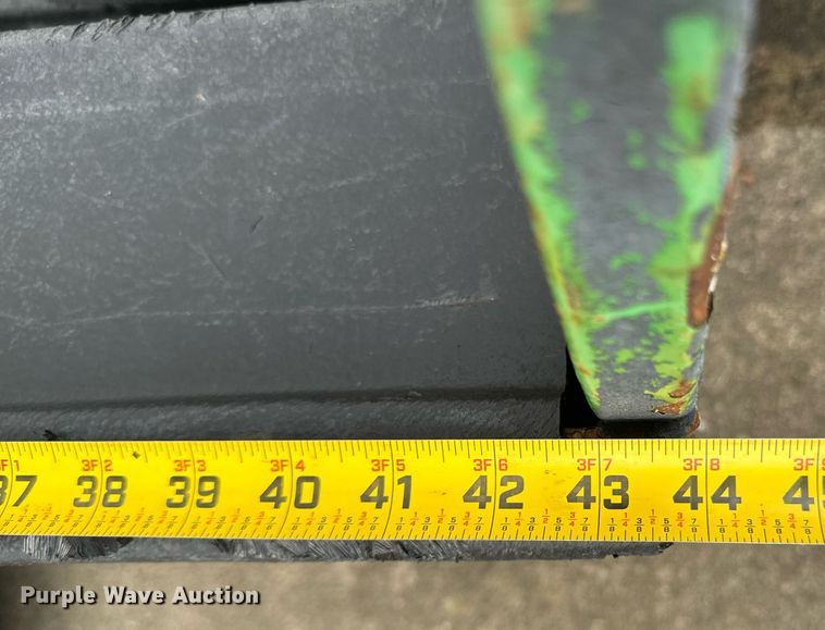 image for item OJ9460 Lawn tractor attachments