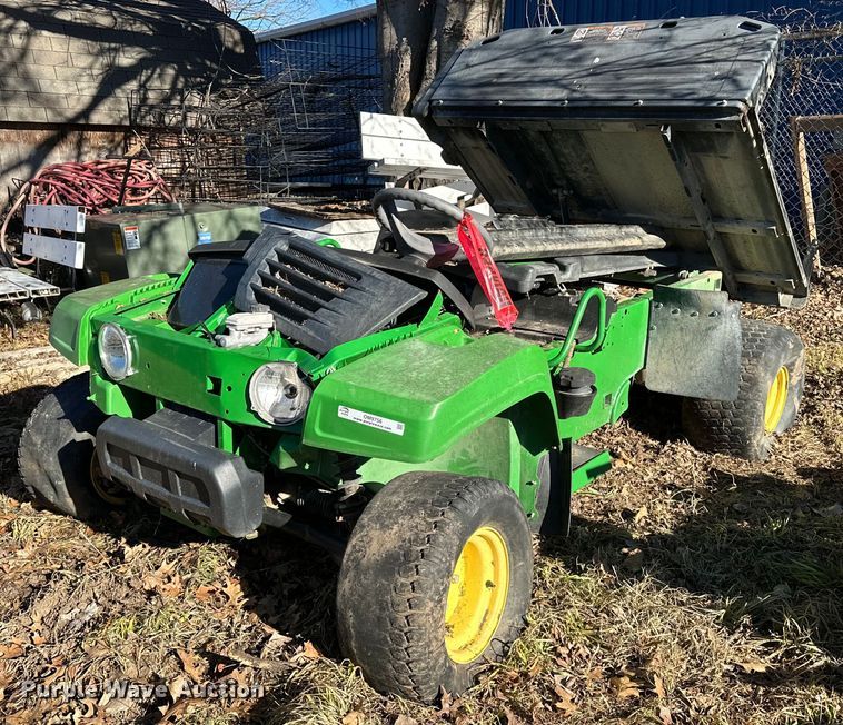 image for item OM9756 2011 John Deere  Gator TX 4X2 utility vehicle