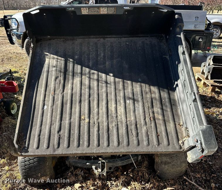 image for item OM9756 2011 John Deere  Gator TX 4X2 utility vehicle