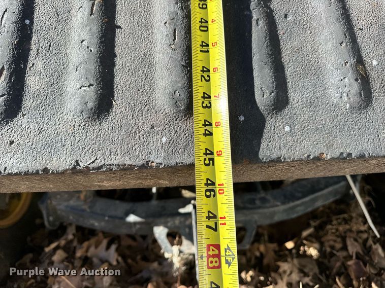 image for item OM9756 2011 John Deere  Gator TX 4X2 utility vehicle