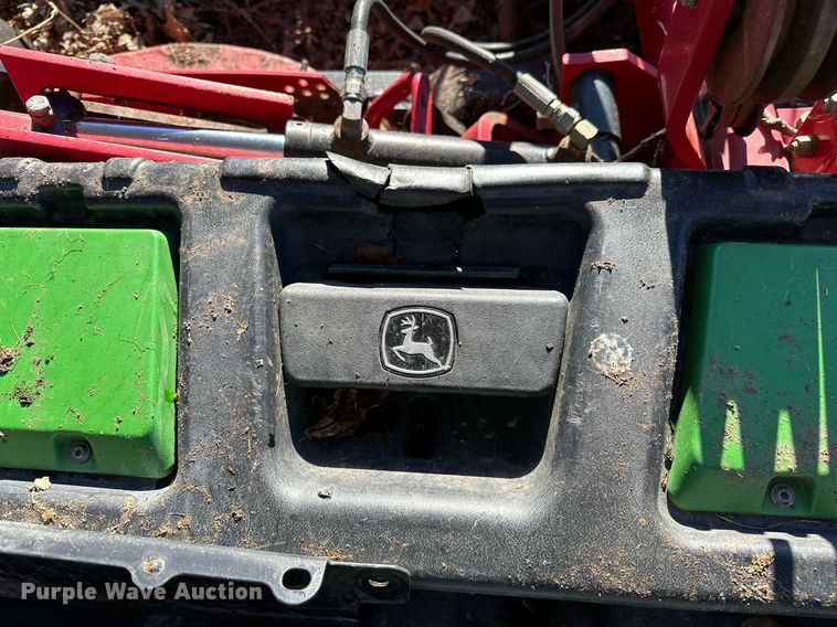 image for item OM9756 2011 John Deere  Gator TX 4X2 utility vehicle