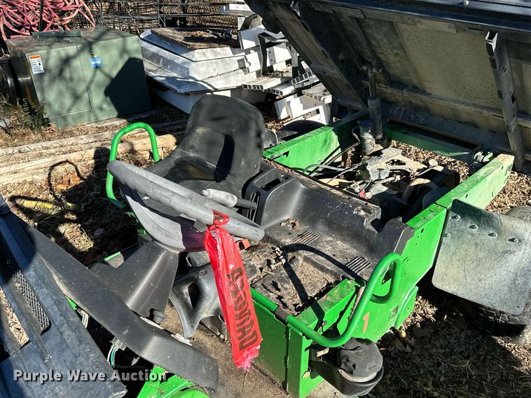 image for item OM9756 2011 John Deere  Gator TX 4X2 utility vehicle