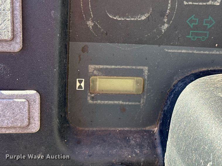 image for item OM9756 2011 John Deere  Gator TX 4X2 utility vehicle