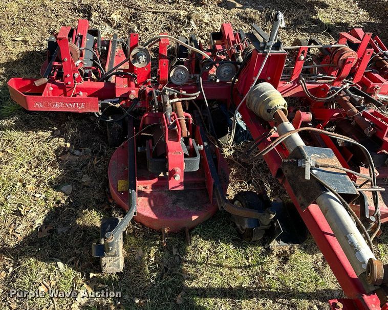 image for item OM9757 Progressive  Pro-Flex 120 batwing finish mower