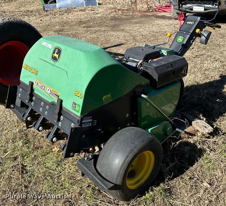 image for item OM9758 John Deere  Aercore 800 aerator