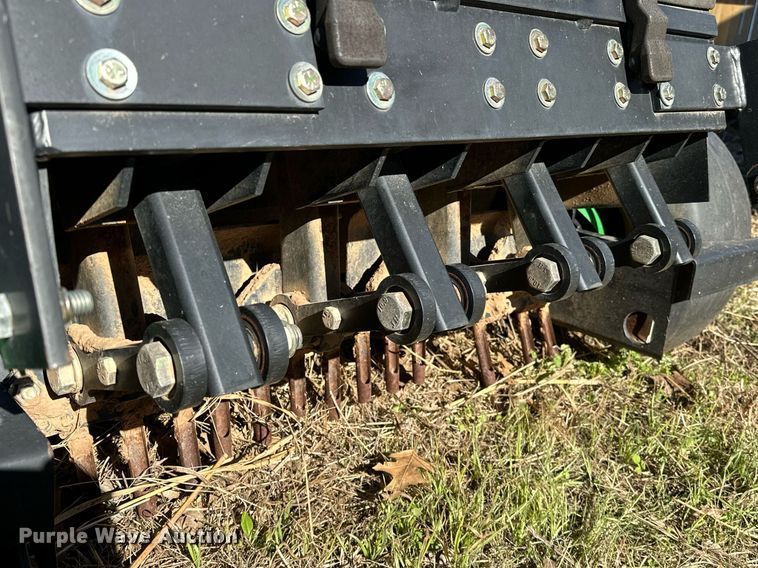 image for item OM9758 John Deere  Aercore 800 aerator