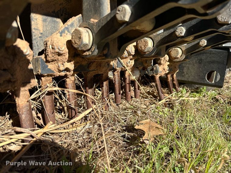 image for item OM9758 John Deere  Aercore 800 aerator