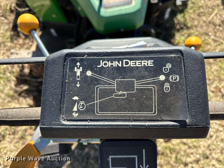 image for item OM9758 John Deere  Aercore 800 aerator