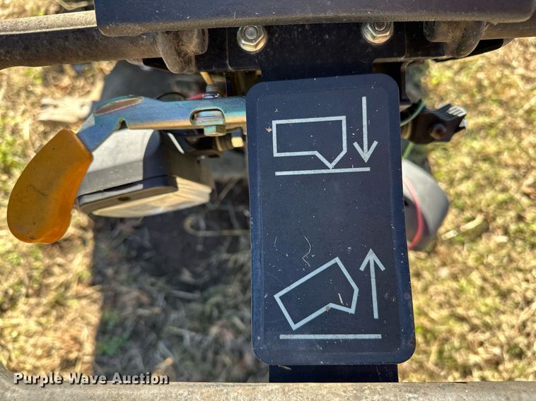 image for item OM9758 John Deere  Aercore 800 aerator