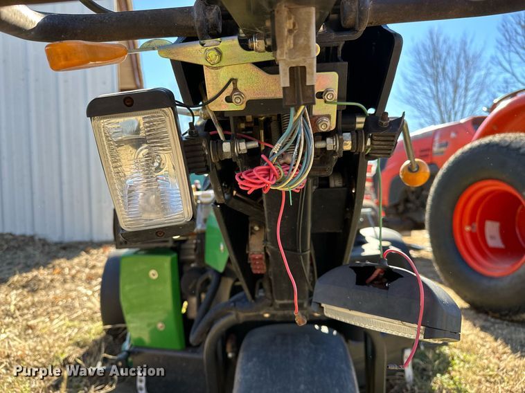 image for item OM9758 John Deere  Aercore 800 aerator