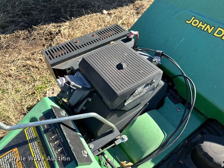 image for item OM9758 John Deere  Aercore 800 aerator