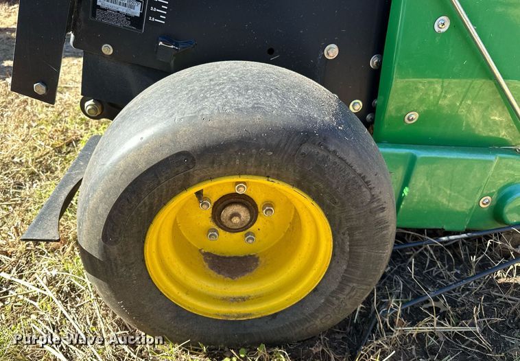 image for item OM9758 John Deere  Aercore 800 aerator