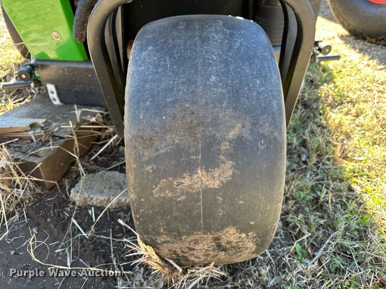 image for item OM9758 John Deere  Aercore 800 aerator