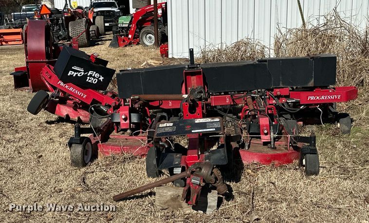 image for item OM9759 Progressive  Pro-Flex 120 batwing finish mower