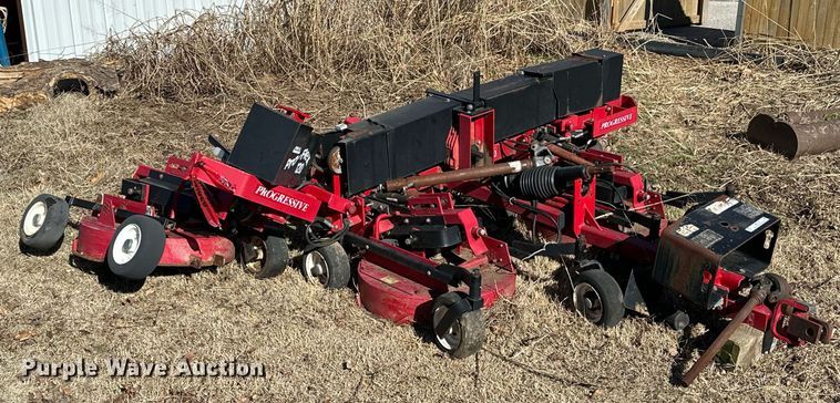 image for item OM9759 Progressive  Pro-Flex 120 batwing finish mower