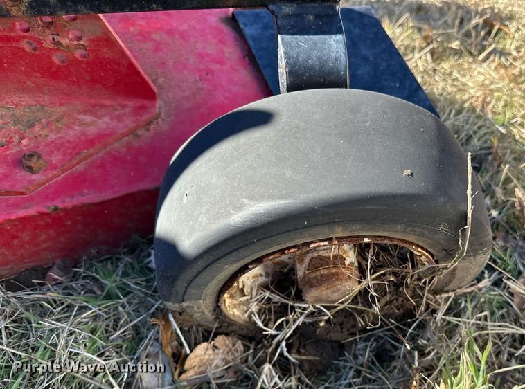 image for item OM9759 Progressive  Pro-Flex 120 batwing finish mower