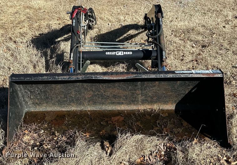 image for item OM9760 Great Bend 2045 loader