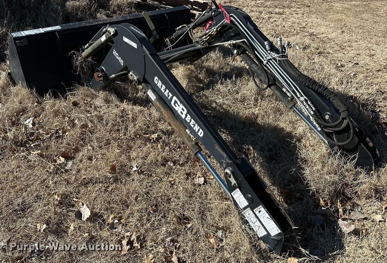 image for item OM9760 Great Bend 2045 loader