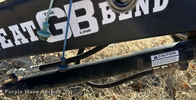 image for item OM9760 Great Bend 2045 loader