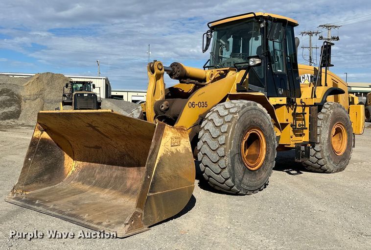 image for item OM9779 2010 Caterpillar  972H wheel loader